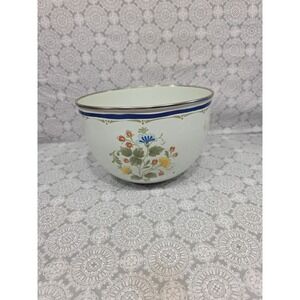 Kobe Kitchen Enamel Bowl Floral Blue‎ Rim Made in Japan